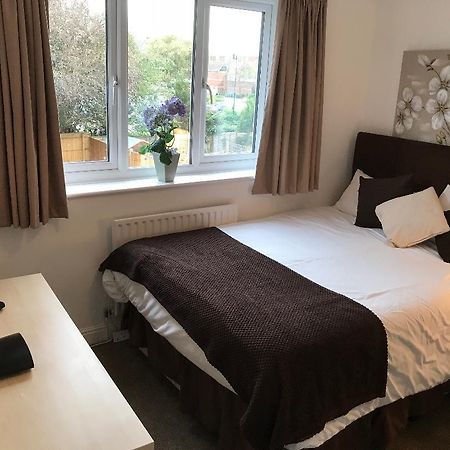 ستارتفورد أبون آفون Applegarth Guest House المظهر الخارجي الصورة