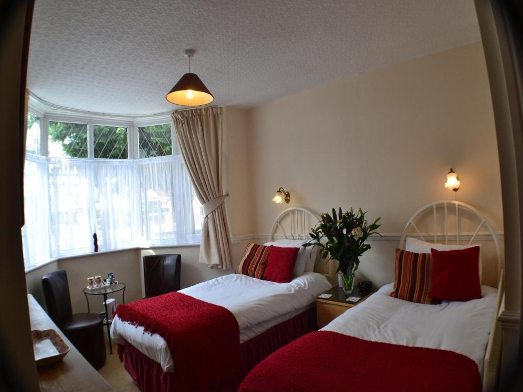 ستارتفورد أبون آفون Applegarth Guest House الغرفة الصورة