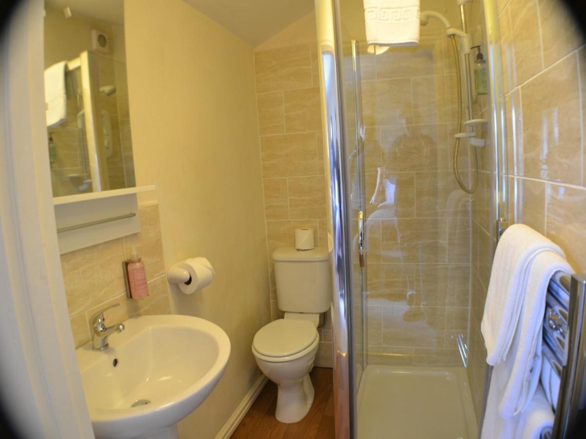 ستارتفورد أبون آفون Applegarth Guest House المظهر الخارجي الصورة